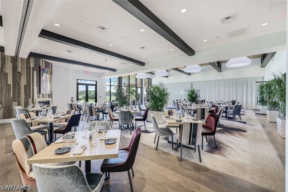 Pocida Court #104 Naples, FL 34119