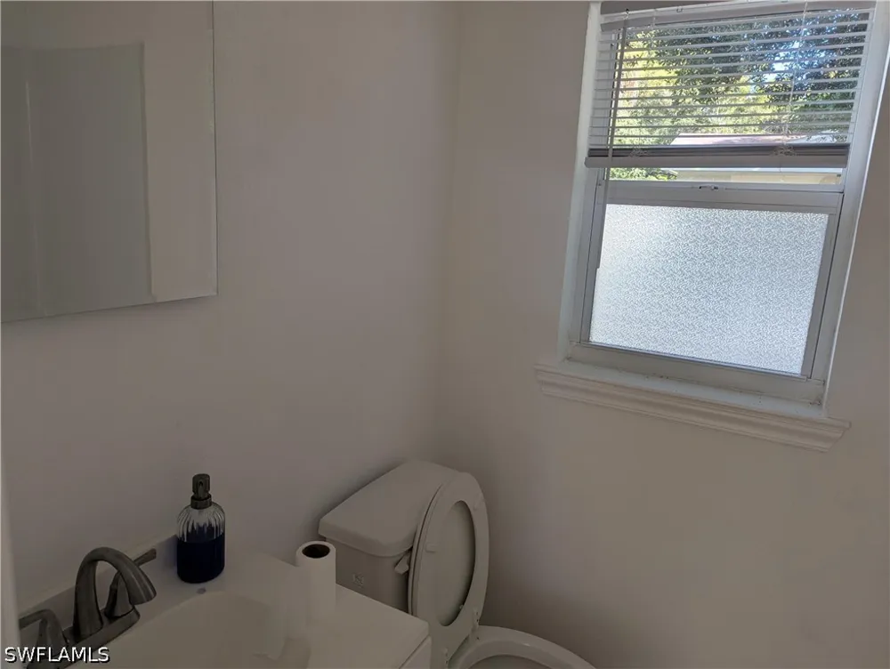 Evergreen Road North Fort Myers, FL 33903