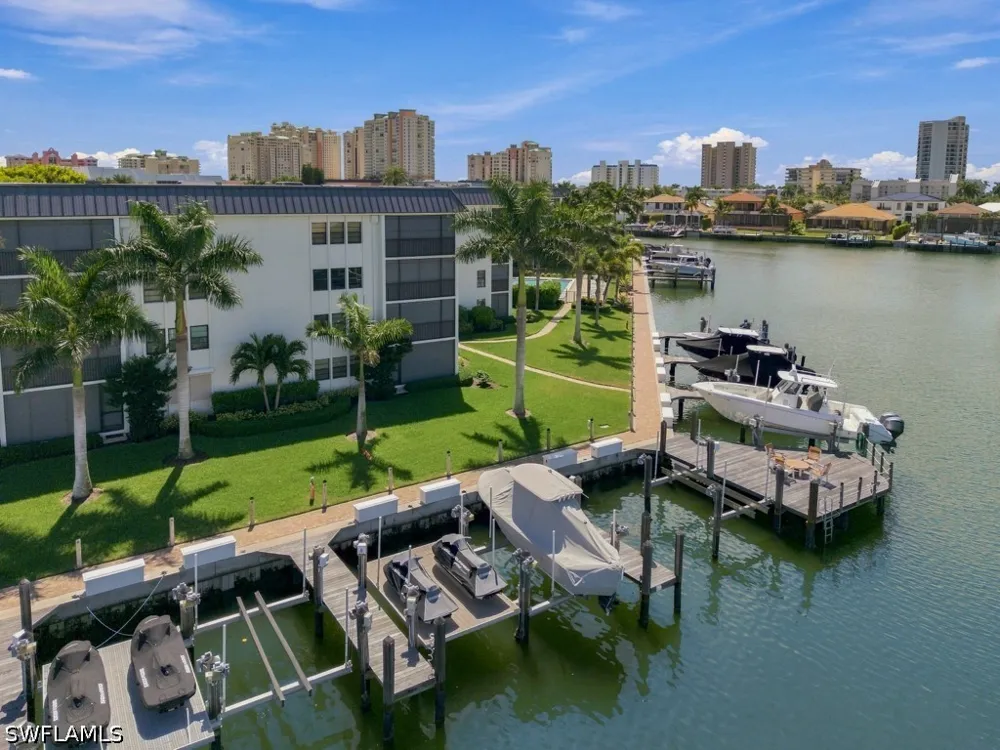 Huron Court #307 Marco Island, FL 34145