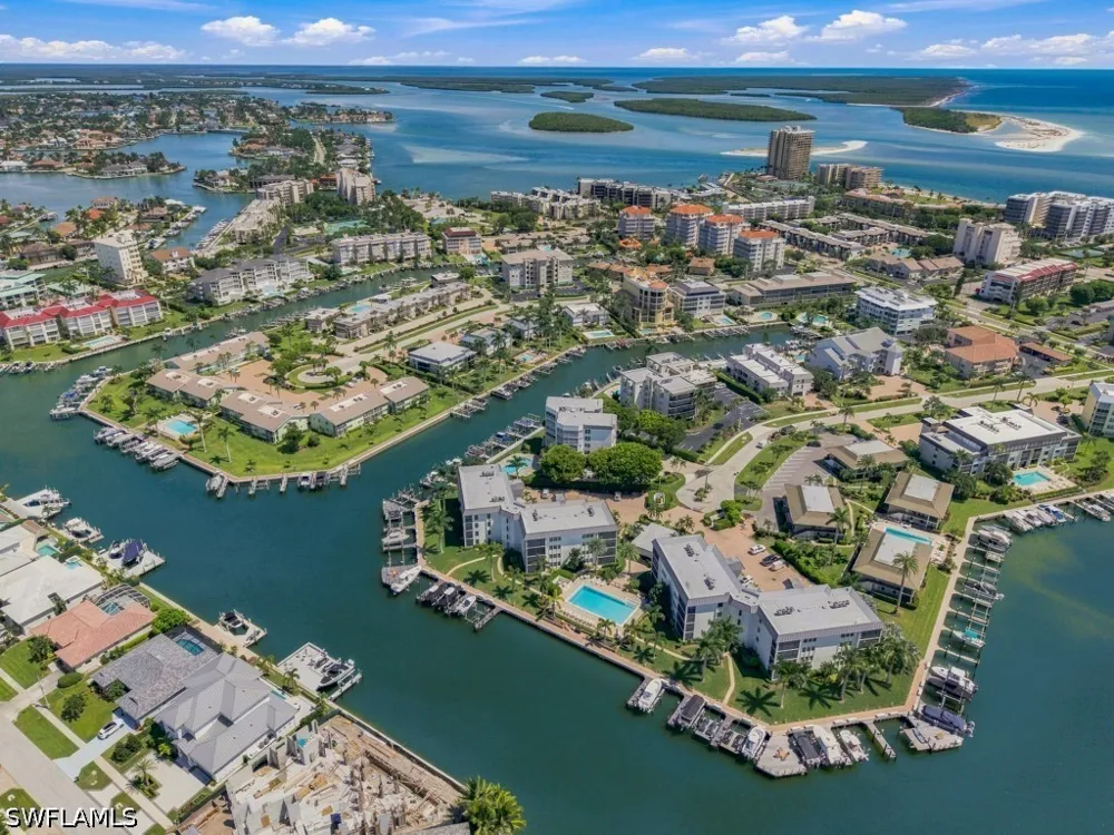 Huron Court #307 Marco Island, FL 34145