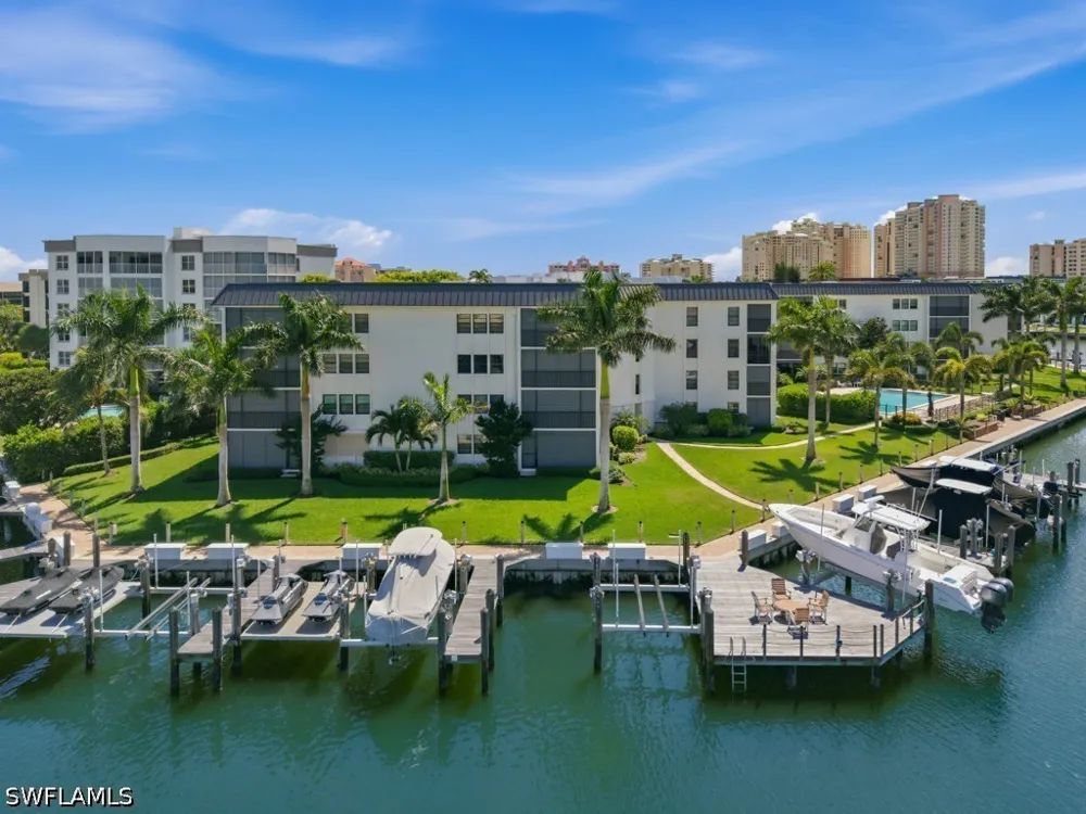 Huron Court #307 Marco Island, FL 34145