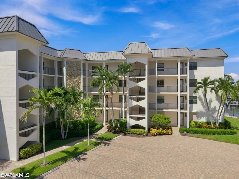 Huron Court #307 Marco Island, FL 34145