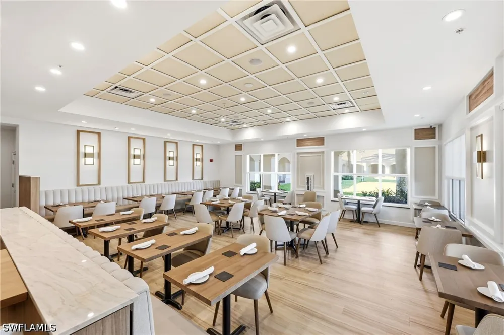 Genova Court Naples, FL 34114