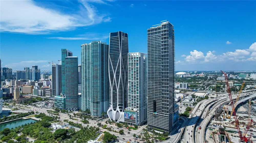 1100 Biscayne Blvd #3805 Miami, FL 33132