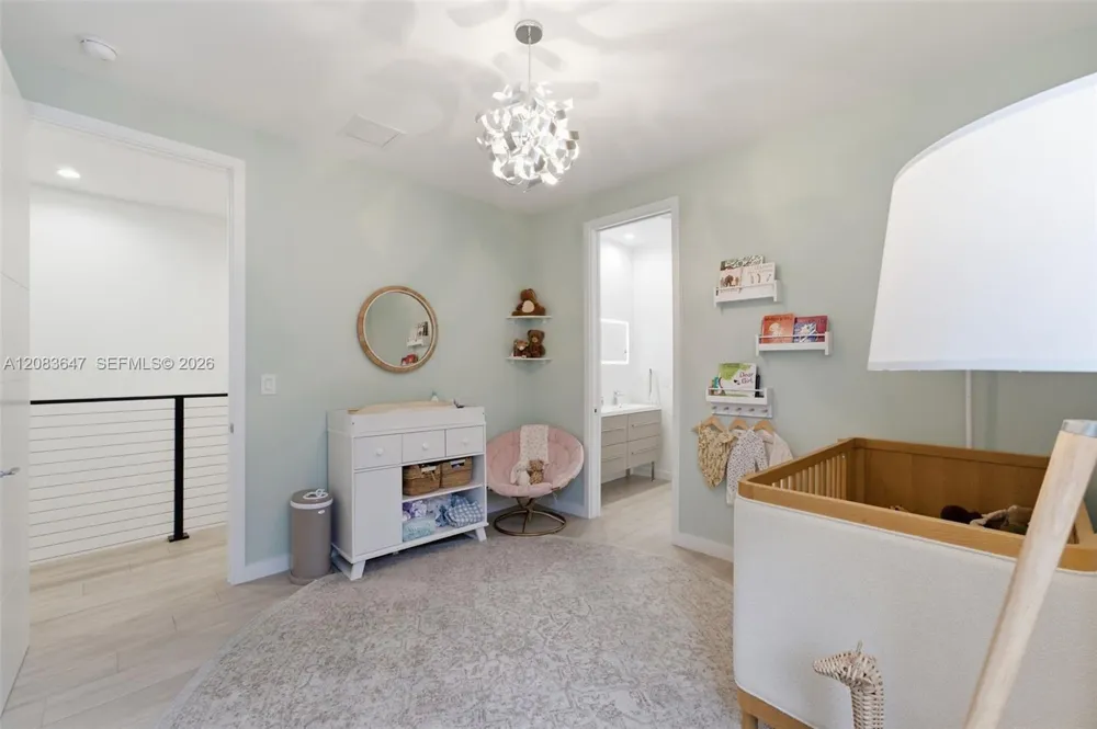 3082 Indiana St Miami, FL 33133