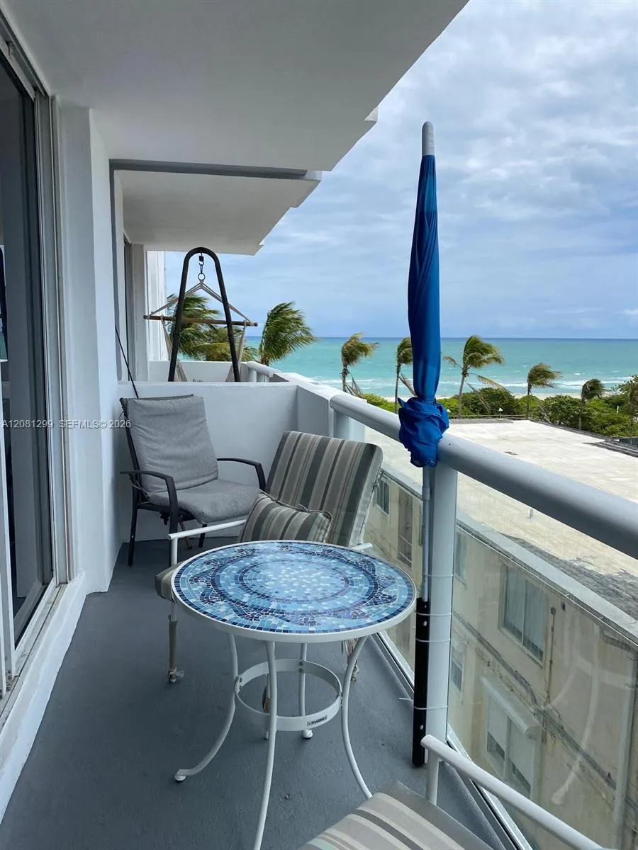 9195 Collins Ave #406 Surfside, FL 33154