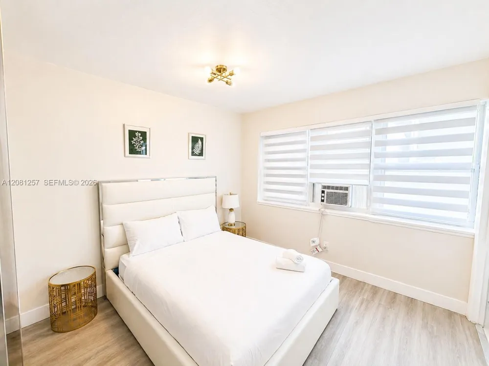 10000 E Bay Harbor Dr #14 Bay Harbor Islands, FL 33154