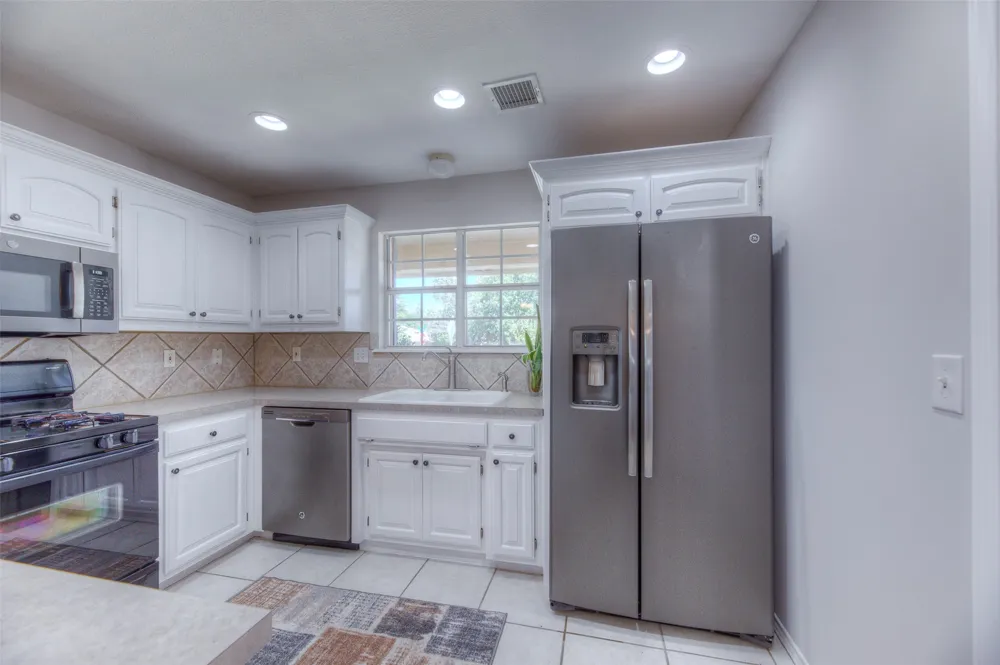 1026 W 120th Court S Jenks, OK 74037