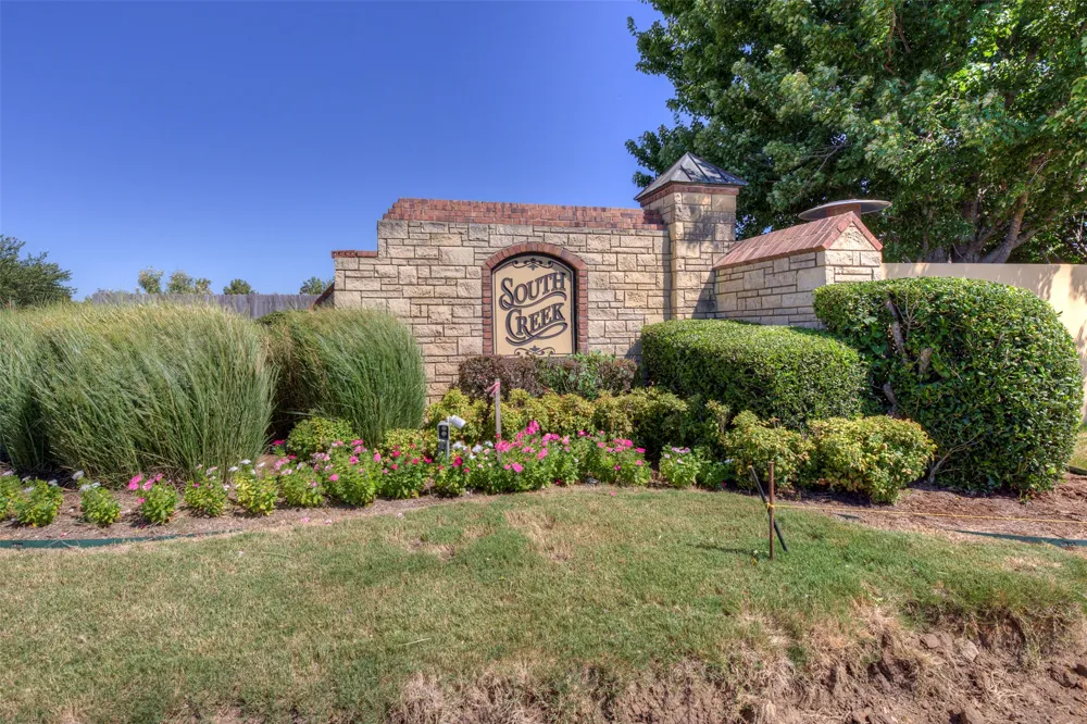 1026 W 120th Court S Jenks, OK 74037