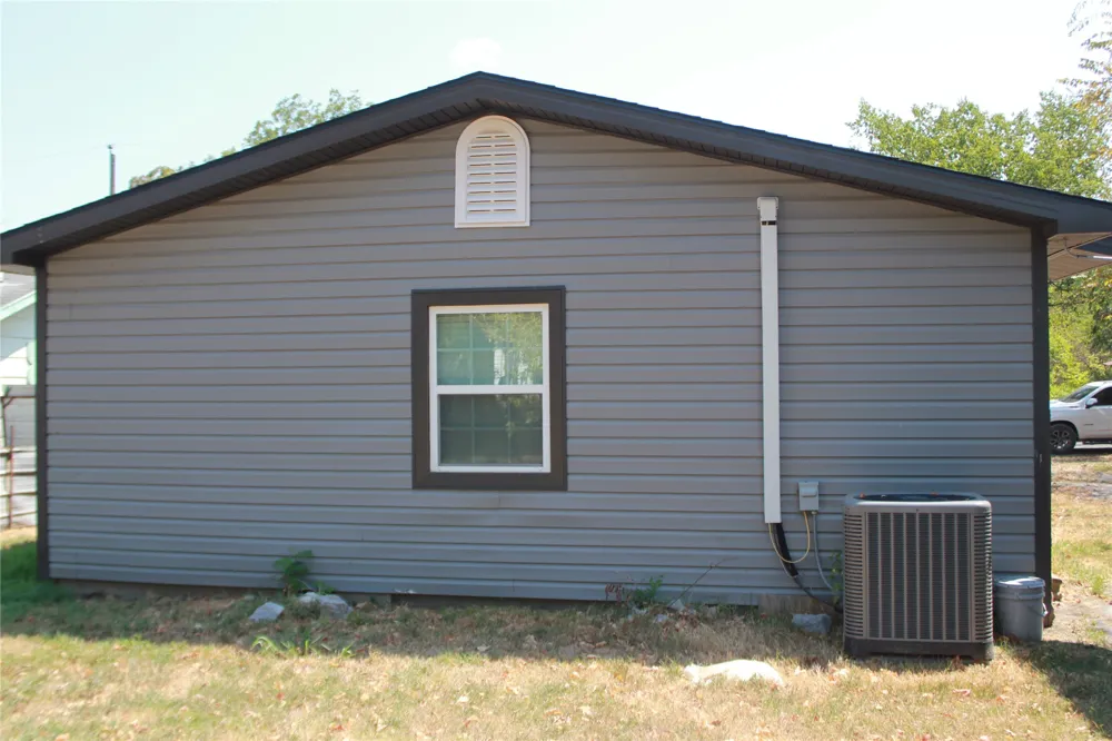 7 S Veterans Coalgate, OK 74538