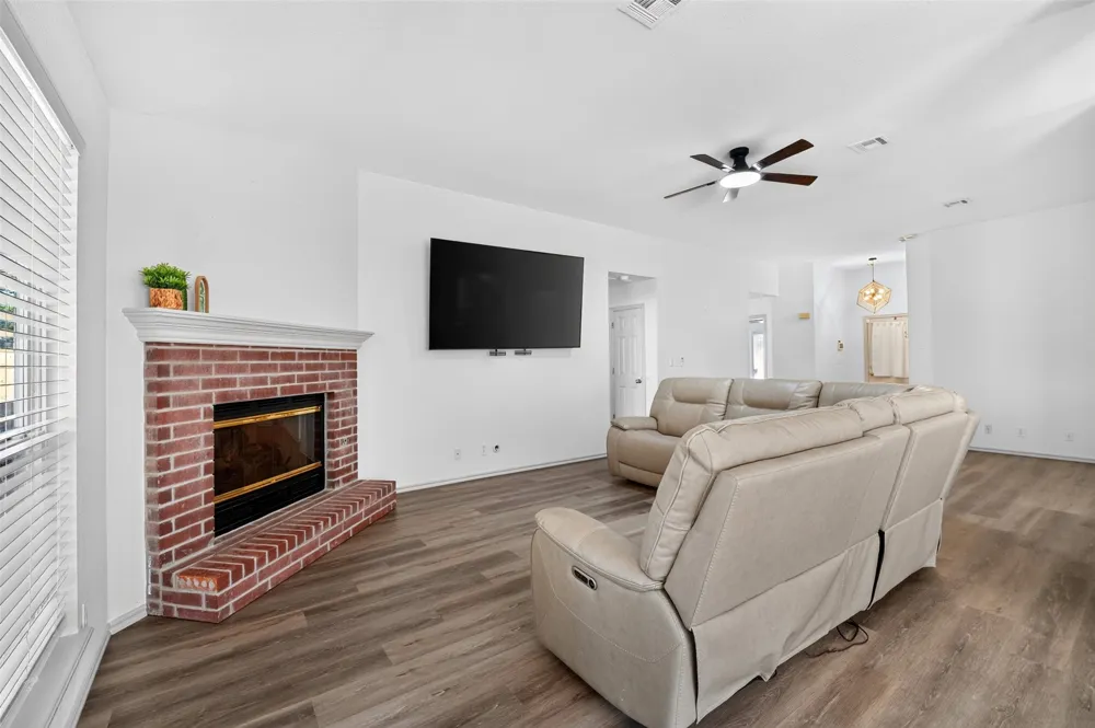 5400 S Maple Place Broken Arrow, OK 74011