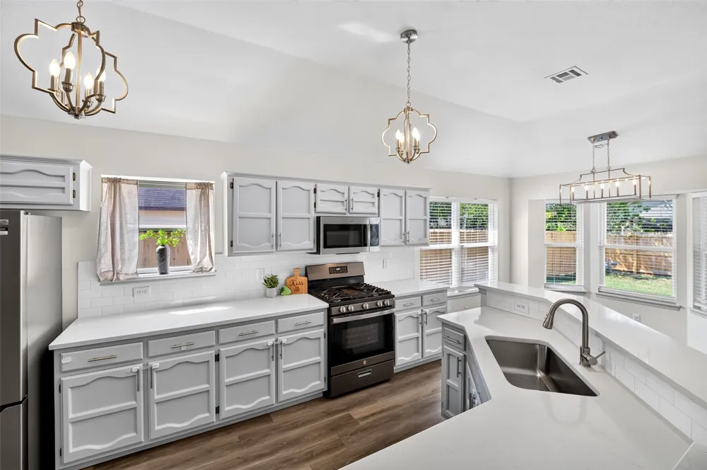 5400 S Maple Place Broken Arrow, OK 74011
