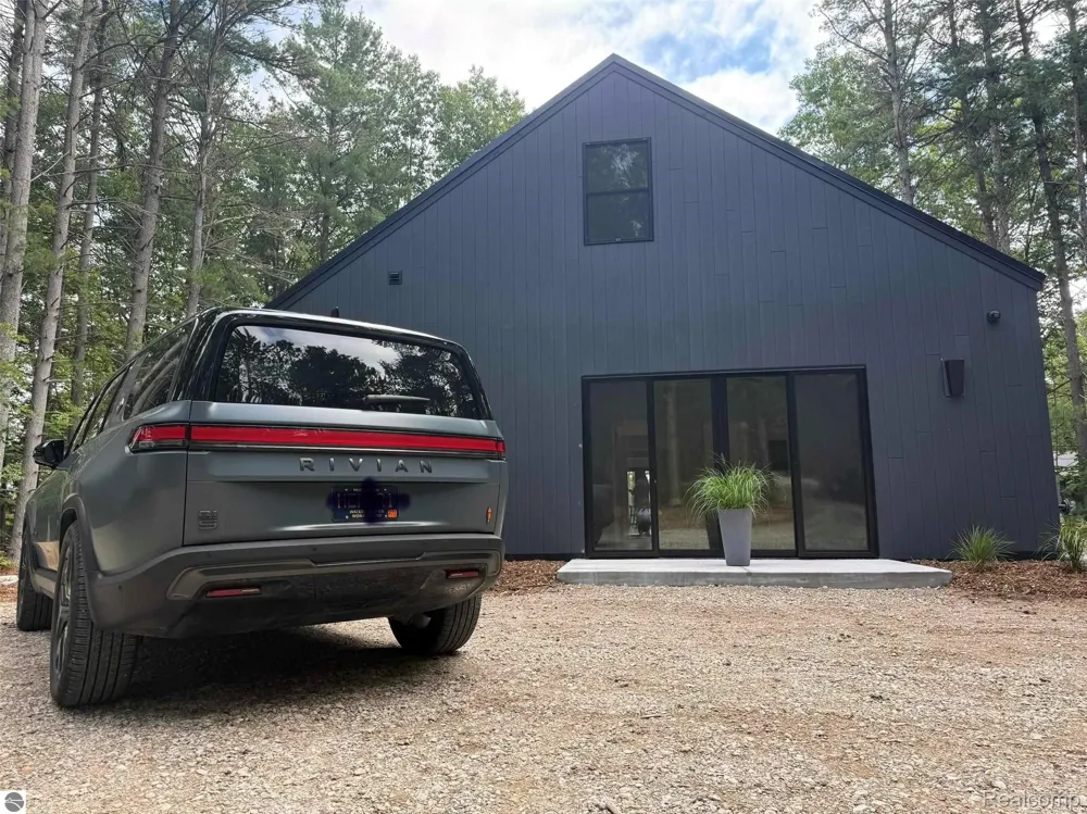 2370 Us Highway 31 Torch Lake Township, MI 49648