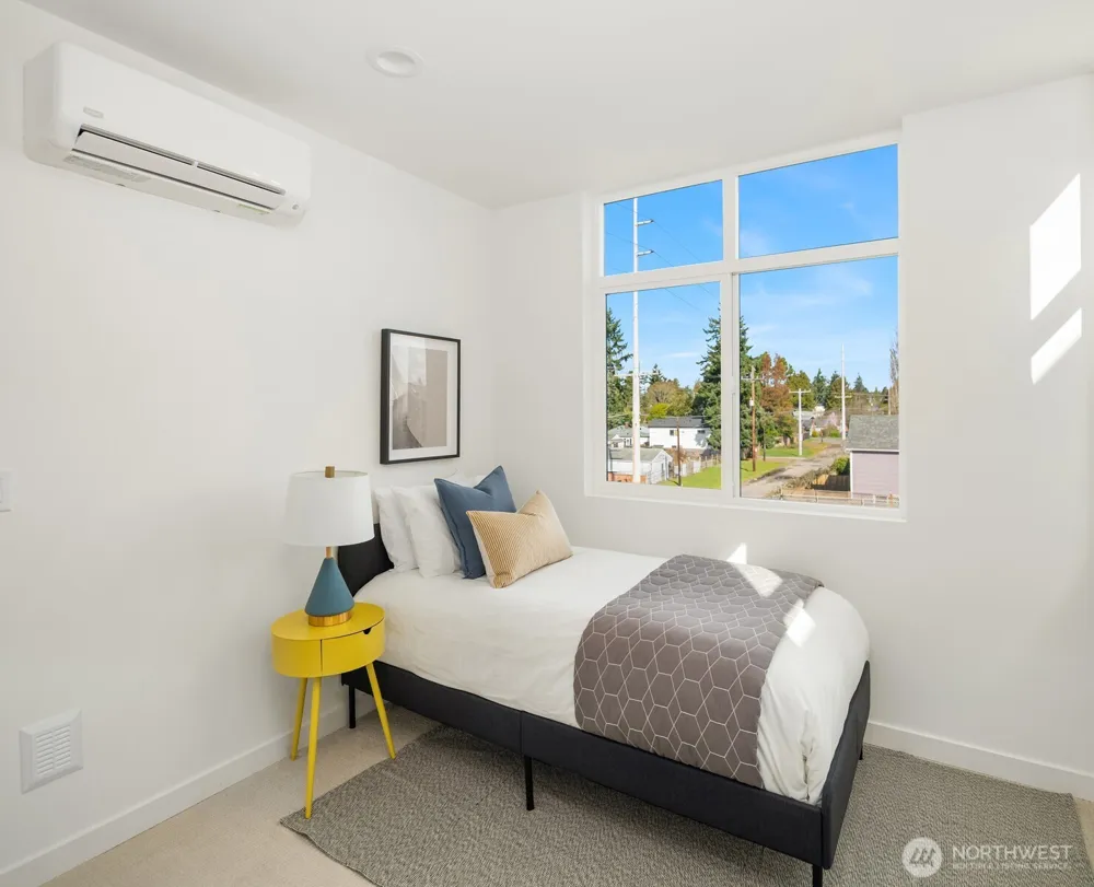 634 92nd Street Seattle, WA 98103