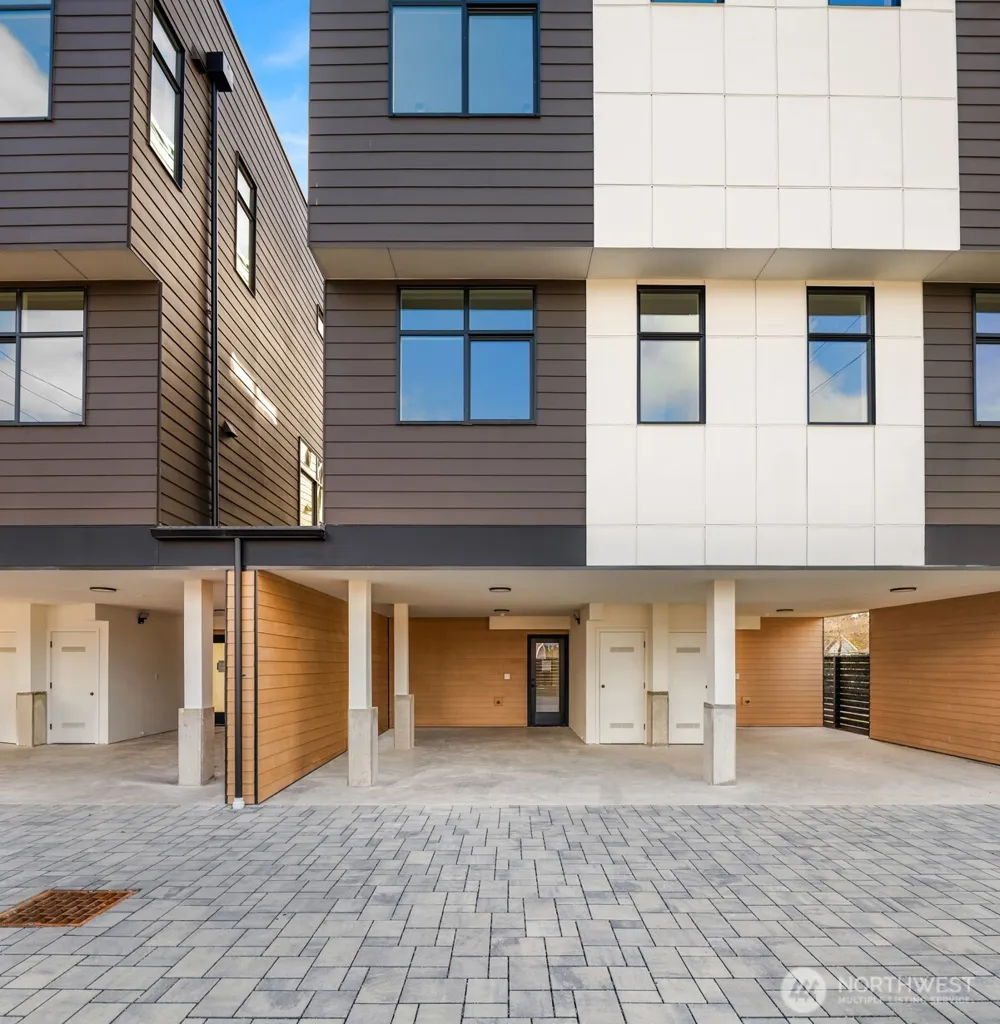 634 92nd Street Seattle, WA 98103