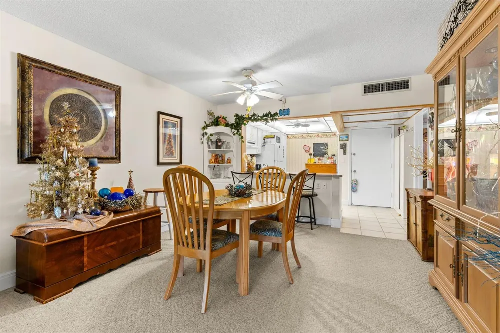 12300 VONN ROAD #3204 Largo, FL 33774