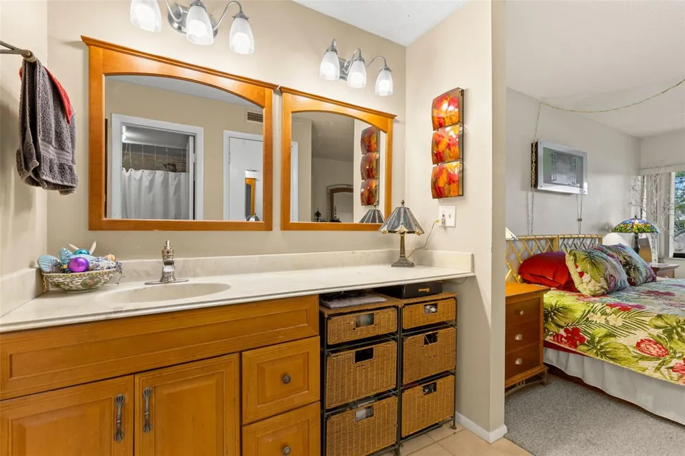 12300 VONN ROAD #3204 Largo, FL 33774