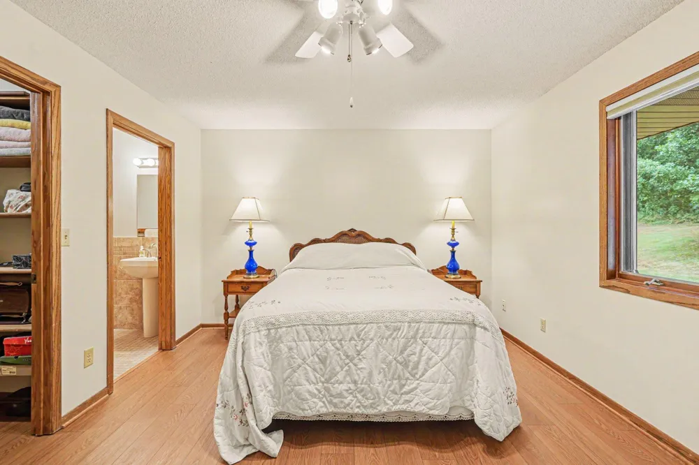 1698 Cobblestone Court Red Wing, MN 55066