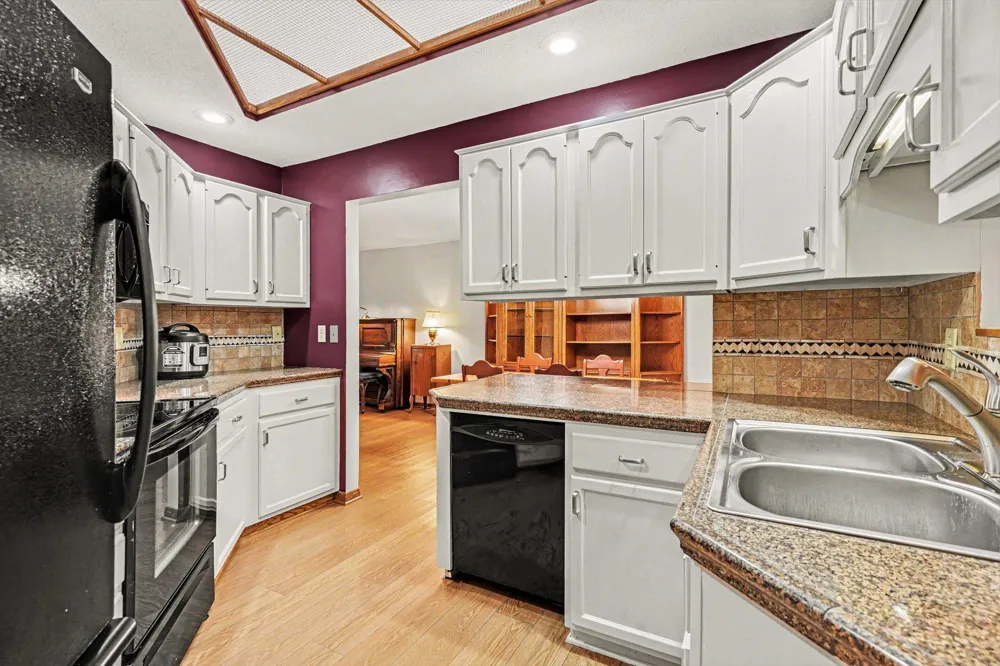 1698 Cobblestone Court Red Wing, MN 55066