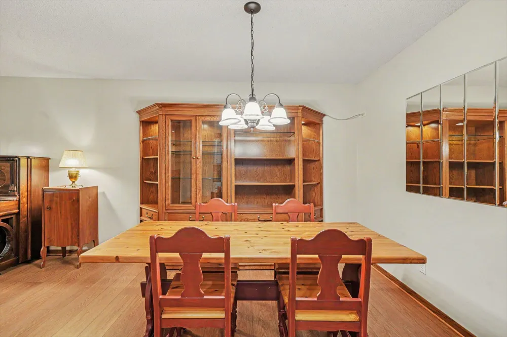 1698 Cobblestone Court Red Wing, MN 55066