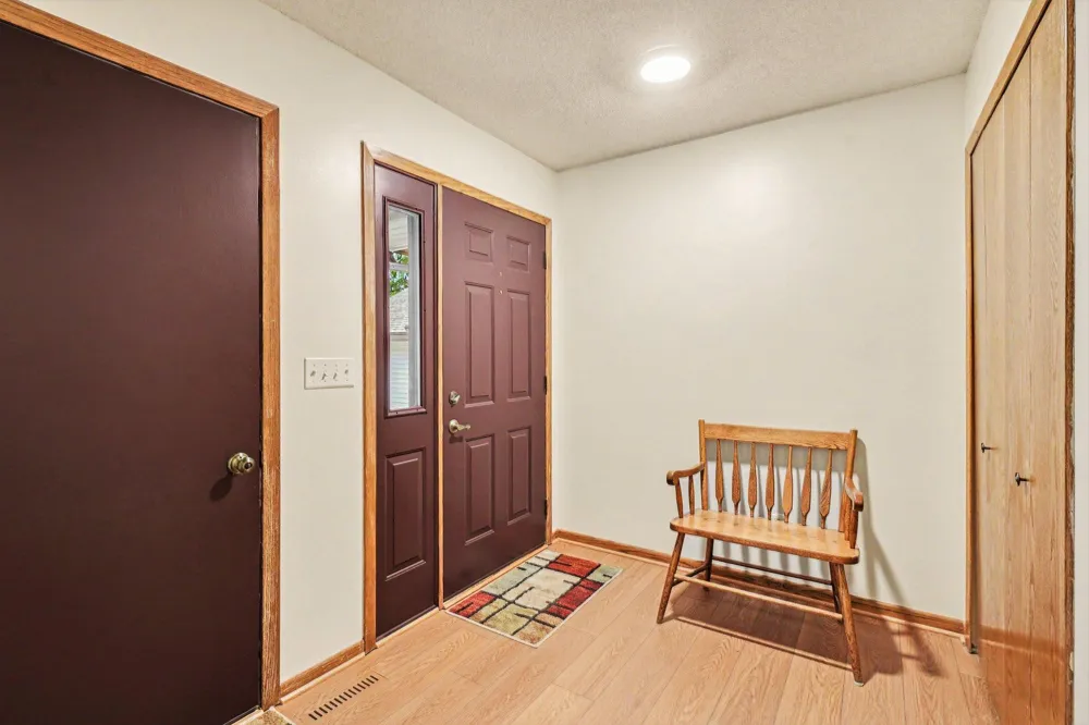 1698 Cobblestone Court Red Wing, MN 55066