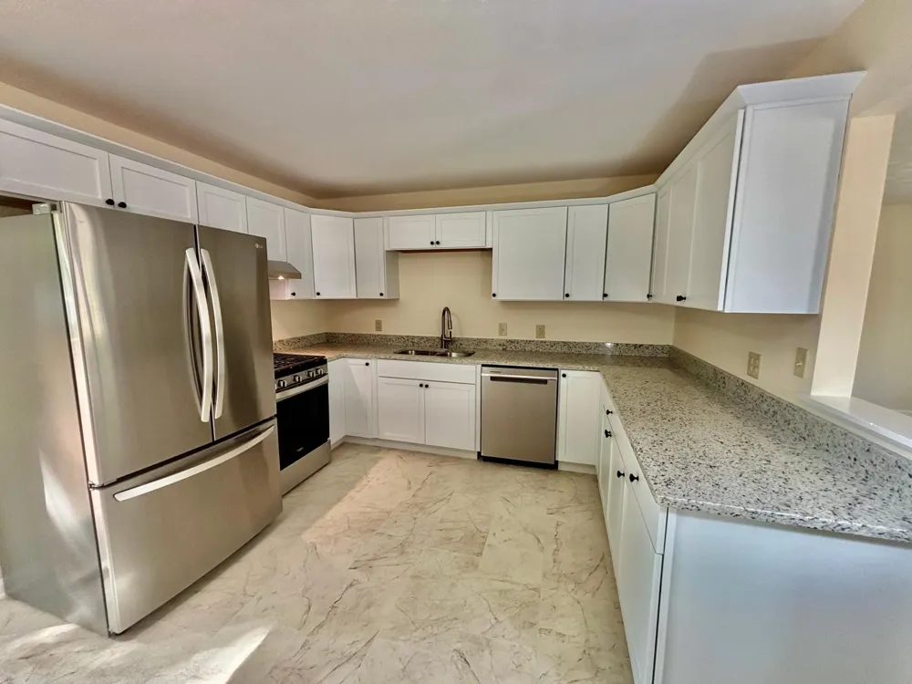 2021 Chambers Street Maplewood, MN 55109
