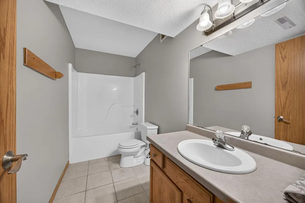 5920 Belfry Lane NW Rochester, MN 55901