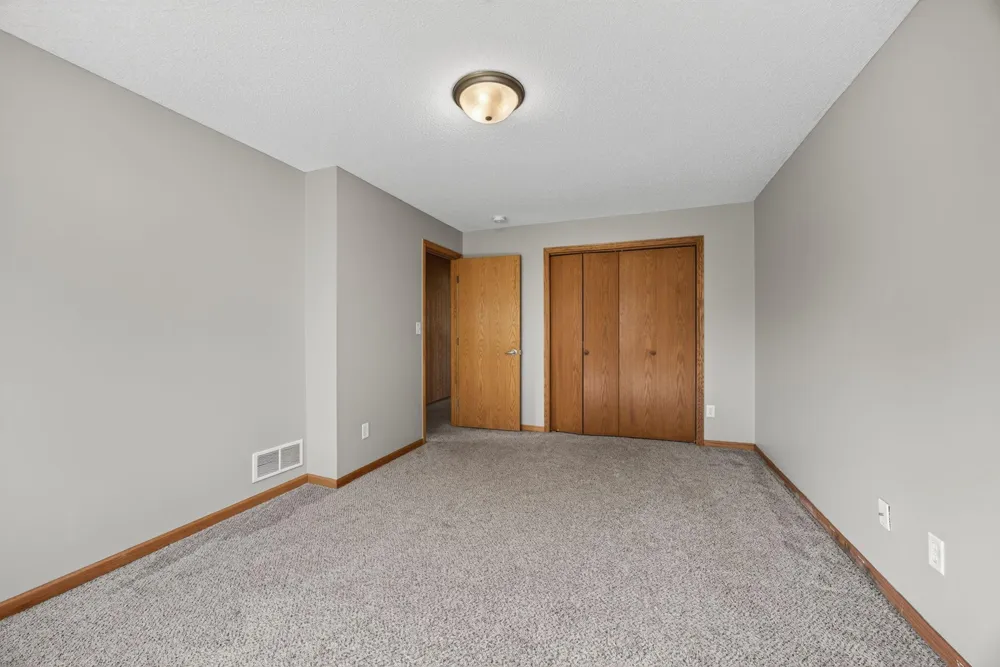 5920 Belfry Lane NW Rochester, MN 55901