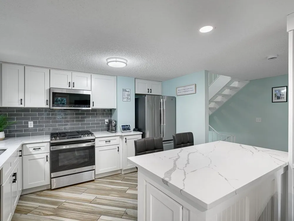 2060 13th Avenue W Shakopee, MN 55379