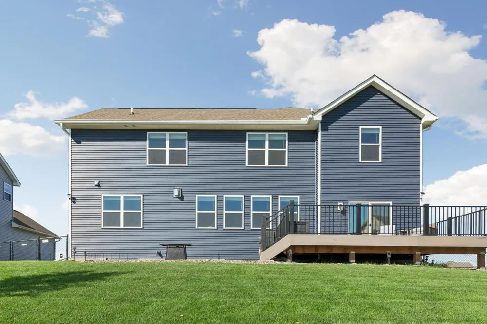 17248 Draft Horse Boulevard Lakeville, MN 55044