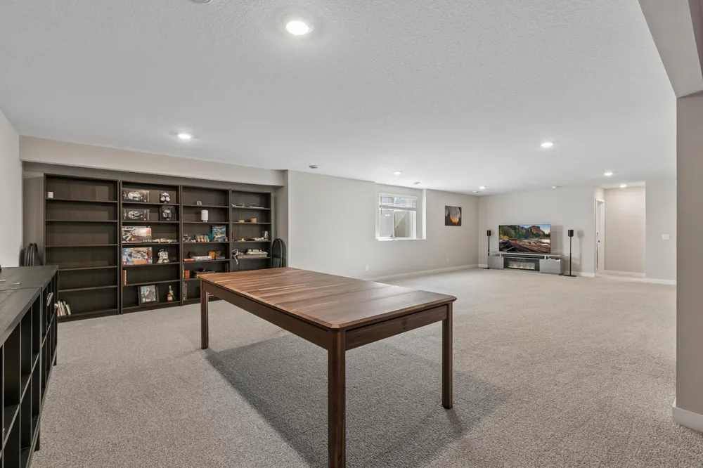 17248 Draft Horse Boulevard Lakeville, MN 55044