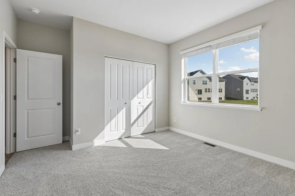 17248 Draft Horse Boulevard Lakeville, MN 55044