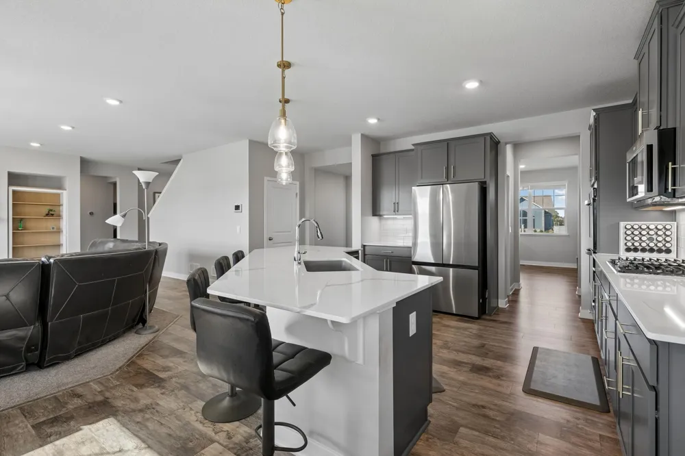 17248 Draft Horse Boulevard Lakeville, MN 55044