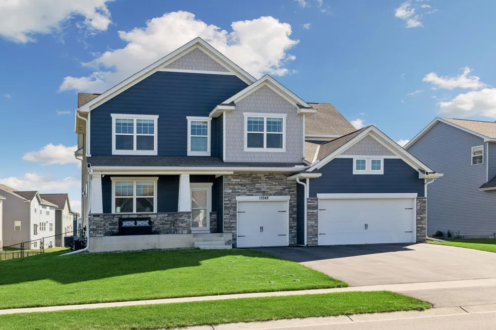 17248 Draft Horse Boulevard Lakeville, MN 55044