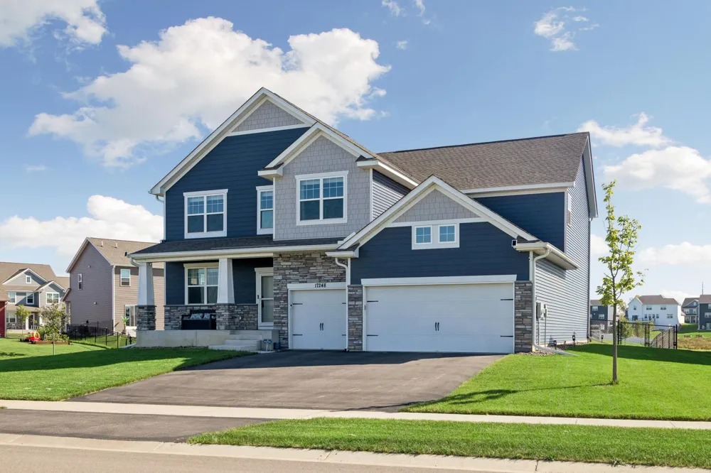 17248 Draft Horse Boulevard Lakeville, MN 55044