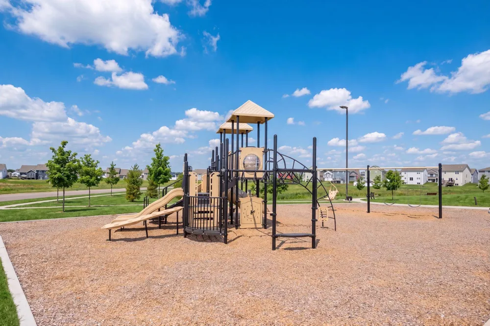 17248 Draft Horse Boulevard Lakeville, MN 55044