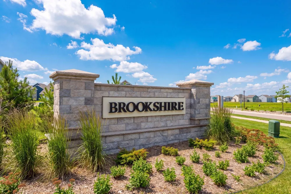 17248 Draft Horse Boulevard Lakeville, MN 55044