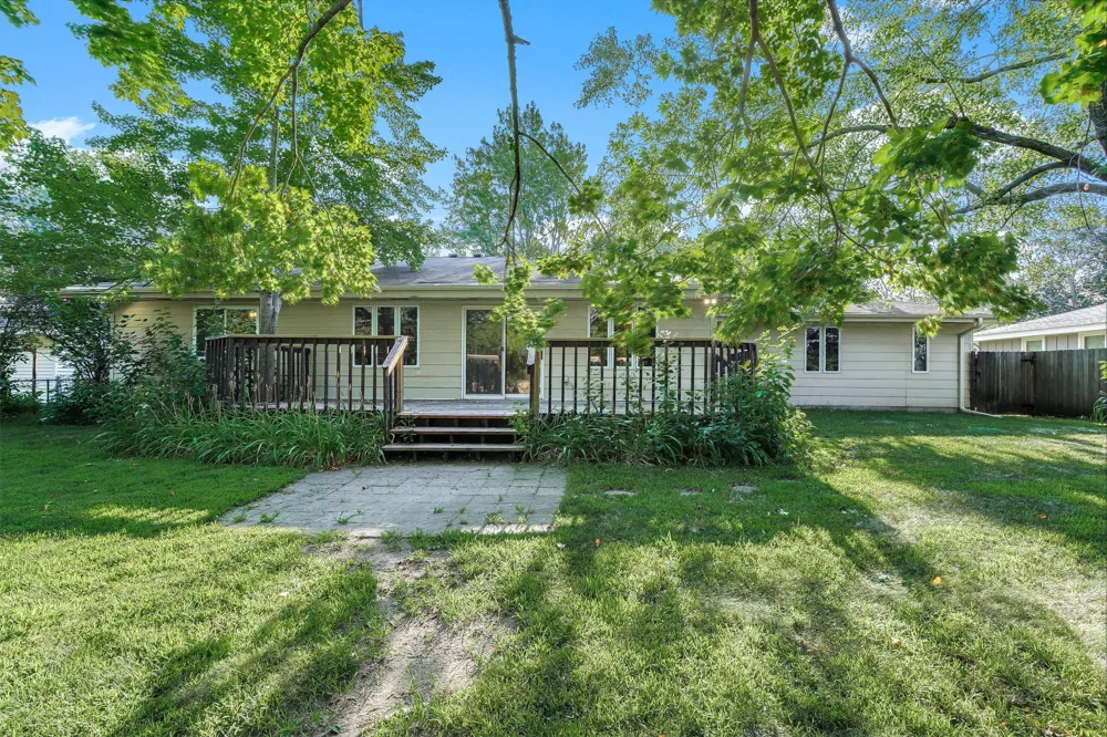 8500 Quinn Avenue S Bloomington, MN 55437