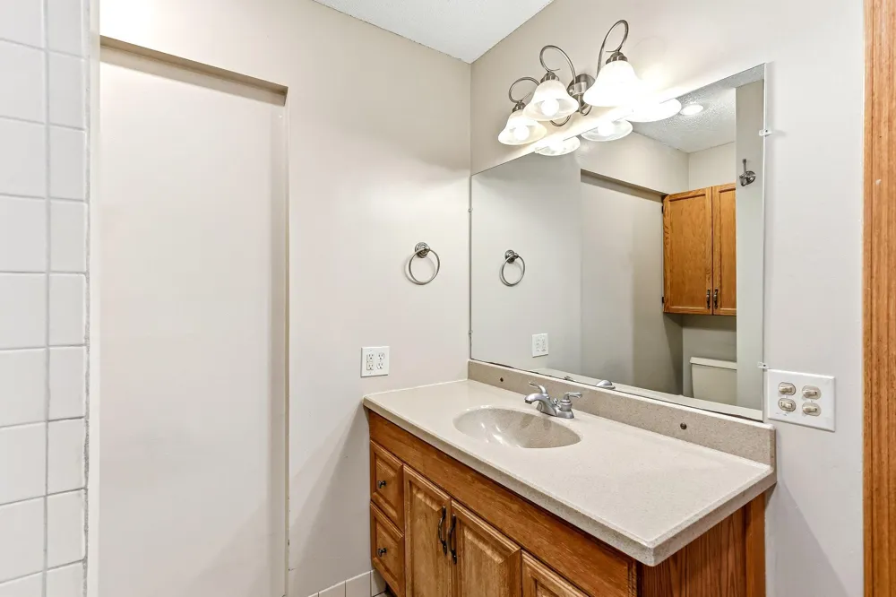 8500 Quinn Avenue S Bloomington, MN 55437