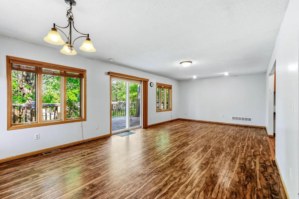 8500 Quinn Avenue S Bloomington, MN 55437