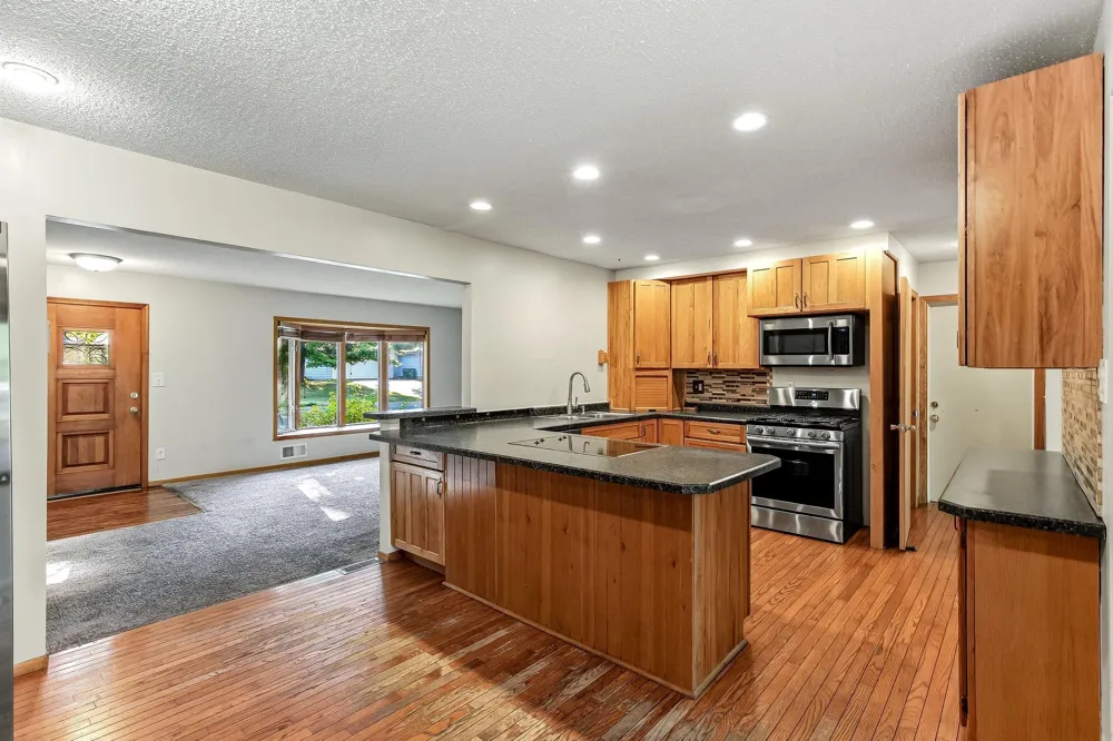 8500 Quinn Avenue S Bloomington, MN 55437