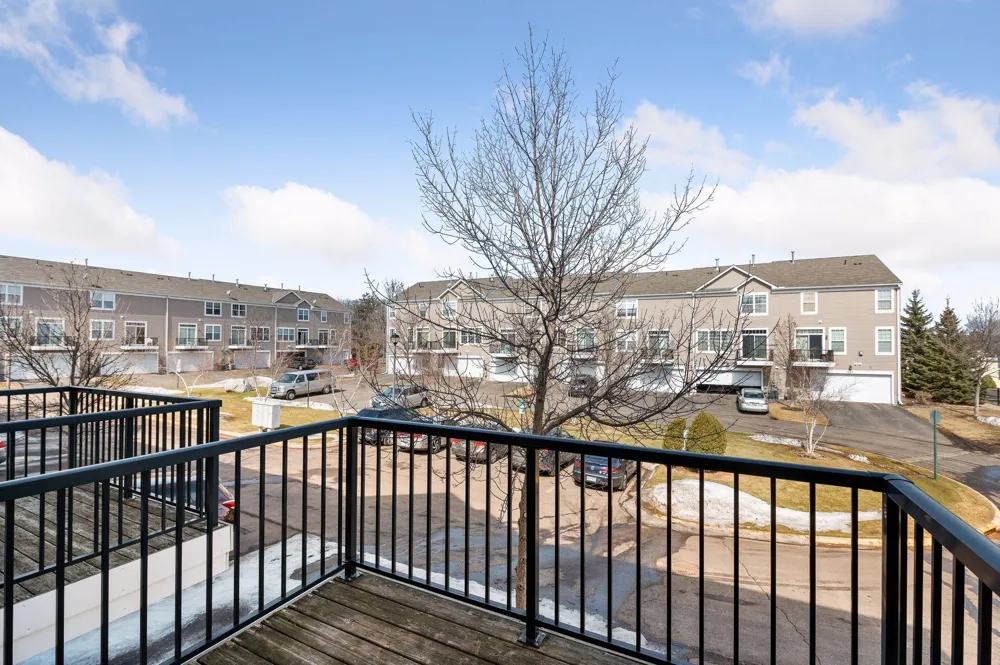 7601 Elm Grove Circle New Hope, MN 55428