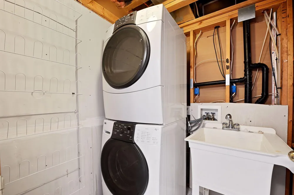 7601 Elm Grove Circle New Hope, MN 55428