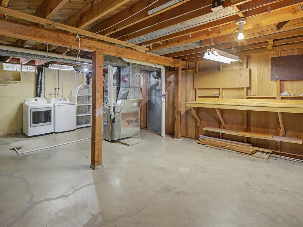 709 18th Avenue NE Rochester, MN 55906
