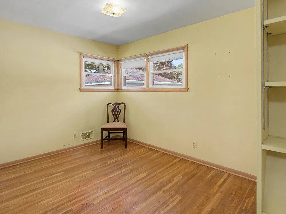 709 18th Avenue NE Rochester, MN 55906
