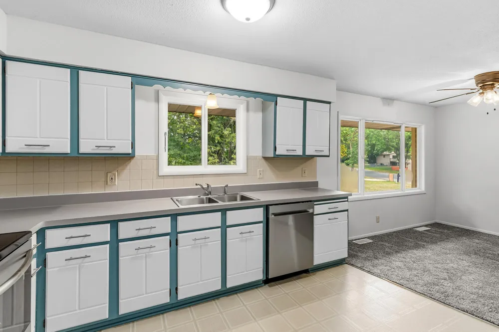 10250 Boundary Creek Terrace Maple Grove, MN 55369