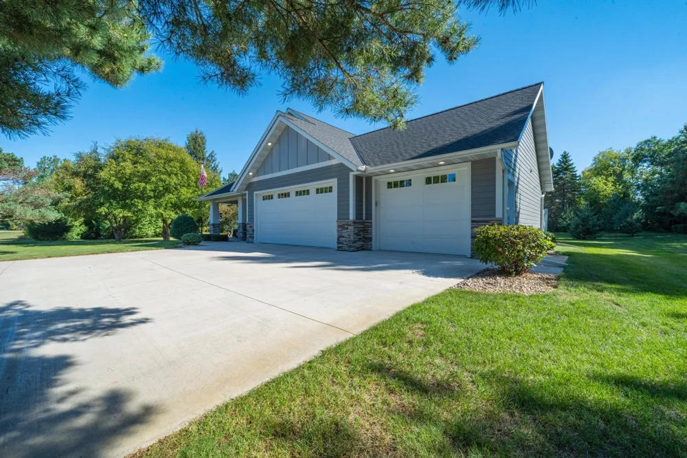 2446 Little Norway SE Alexandria, MN 56308