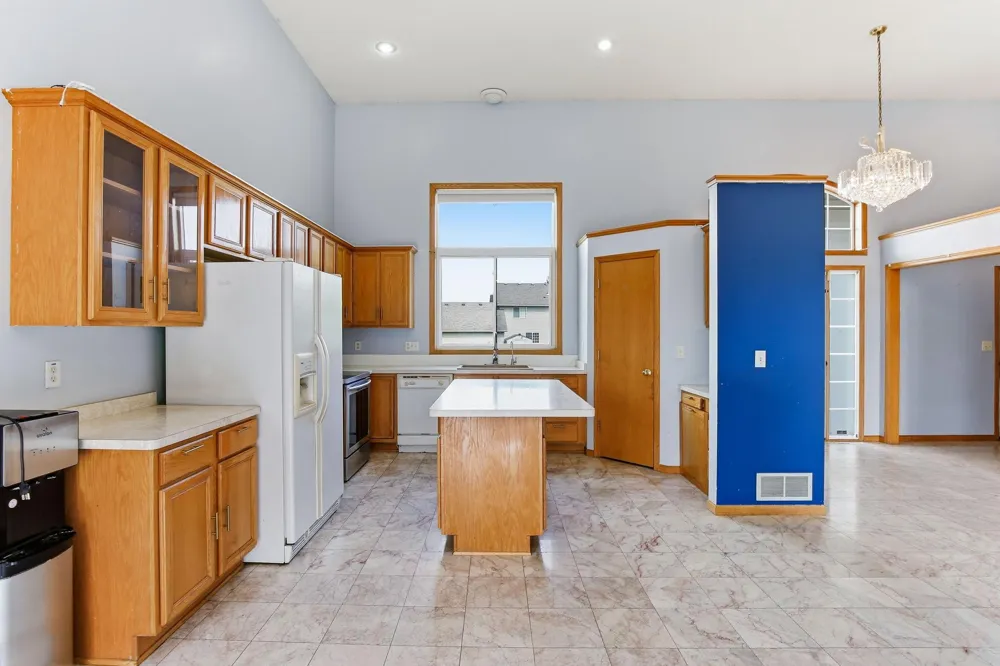 8837 Carriage Hill Place Savage, MN 55378