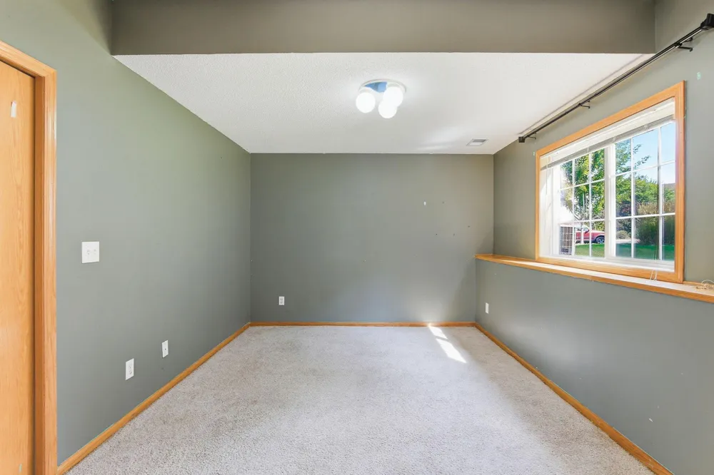 8837 Carriage Hill Place Savage, MN 55378