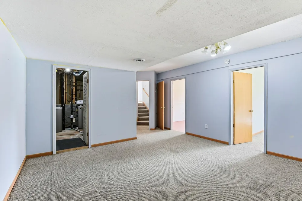 8837 Carriage Hill Place Savage, MN 55378